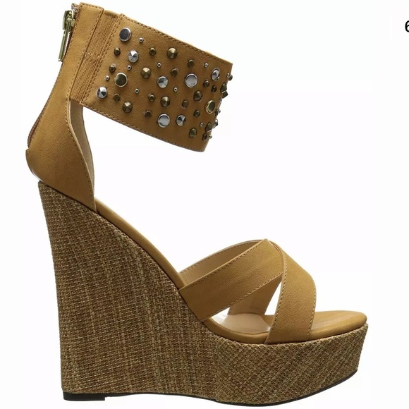 Luichiny Tan Wedge Sandal - Picture 2 of 6